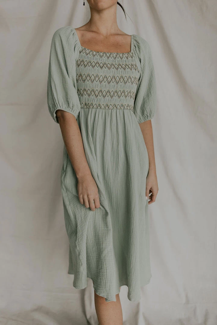 Henly Zen Embroidered Midi In Sage Dresses