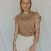 Henly Danny Muscle Tee In Camel