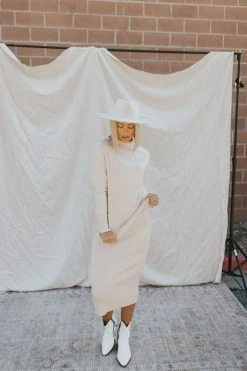 Henly SETS Adore You SKIRT In Oatmeal