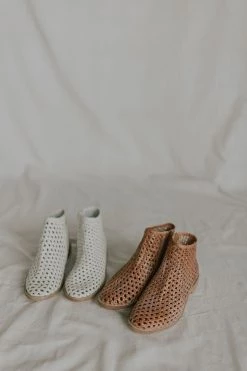 Henly Free People Cayne Woven Shoeboot In Bone