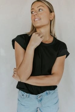 Henly Danny Muscle Tee In Black