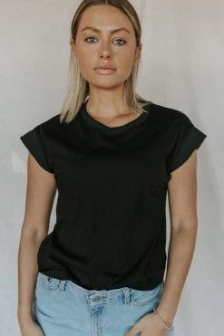 Henly Danny Muscle Tee In Black