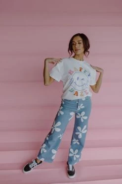 Henly Happy Daze Graphic Tee