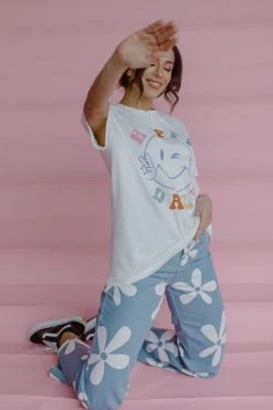 Henly Happy Daze Graphic Tee