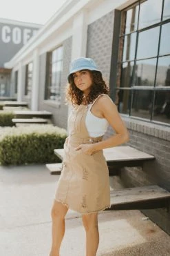 Henly *Yoko Distressed Overall Jumper In Camel