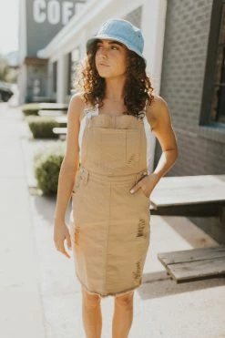 Henly *Yoko Distressed Overall Jumper In Camel