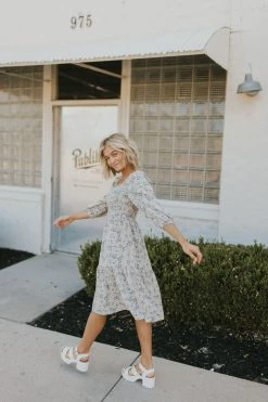 Henly Dresses Lotta Love Dress In Ivory