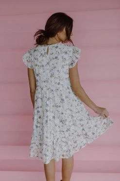 Henly Dresses Burst Embroidered Dress In Ivory