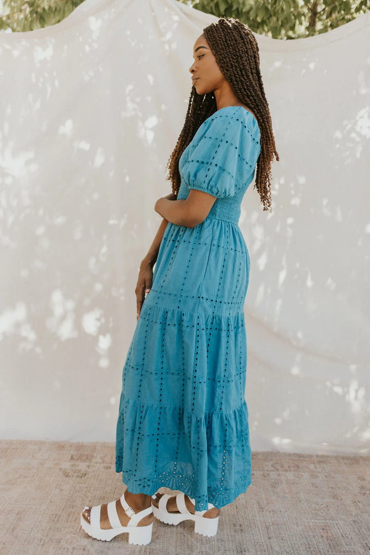 Henly S{teal} The Show Eyelet Maxi