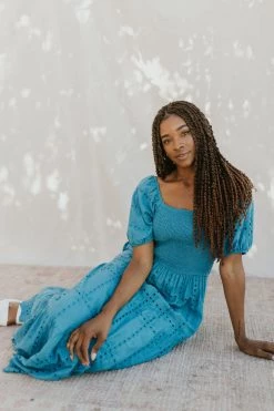 Henly S{teal} The Show Eyelet Maxi