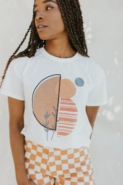Henly Sunset Graphic Tee