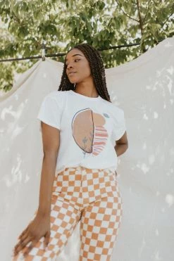 Henly Sunset Graphic Tee