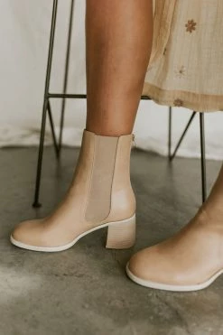 Henly Cora Tall Chelsea In Taupe