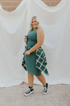 HENLY Acadia Ribbed Dyed Maxi In Emerald Dresses