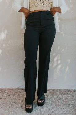 Henly Emory Trousers In Black Pants/Shorts