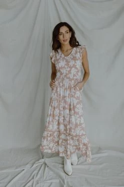 Henly Solstice Maxi In Dusty Peach