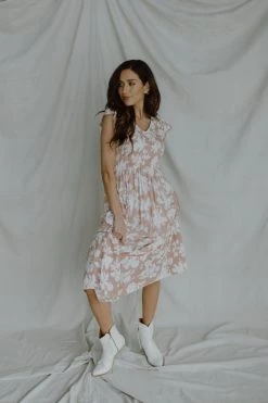 Henly Solstice Maxi In Dusty Peach