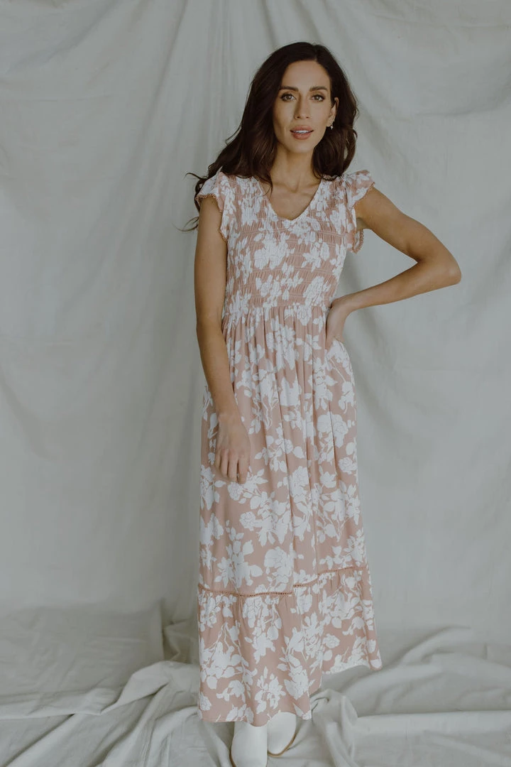 Henly Solstice Maxi In Dusty Peach