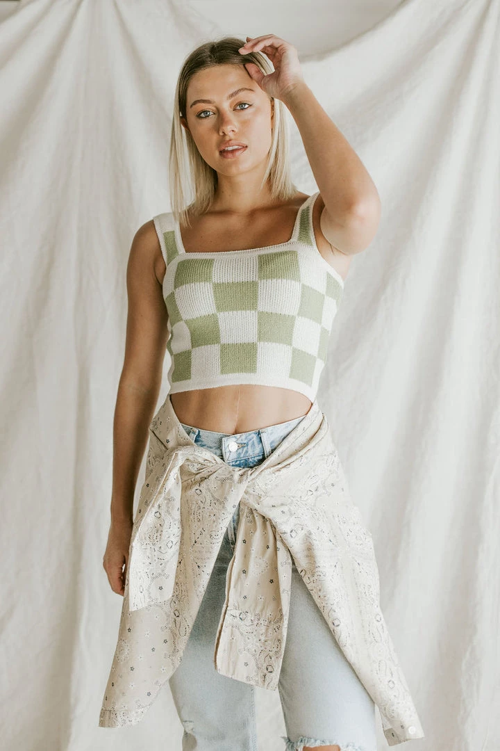 Henly Checkmate Sweater Crop In Pistachio SETS