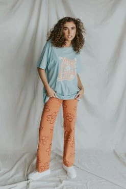 Henly Drive Me Daisy Denim Pants In Deep Peach