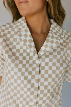 Henly All Checked Out Linen Blouse In Oatmeal Tops