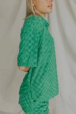 Henly *The 411 Checkered Top