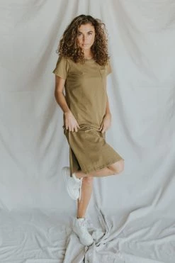 Henly Dresses Every Day Tee Dress In Olive