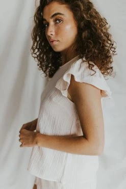 Henly Flutter By Gauze Blouse