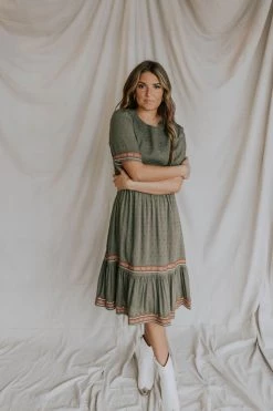 Henly Roma Embroidered Midi In Olive