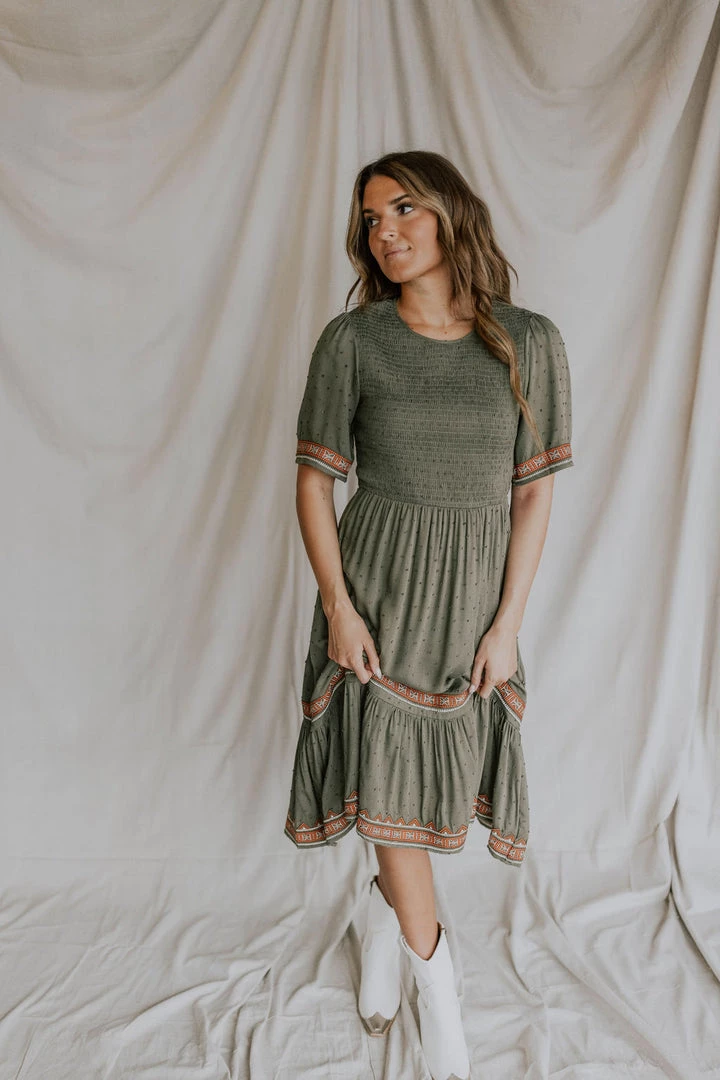Henly Roma Embroidered Midi In Olive
