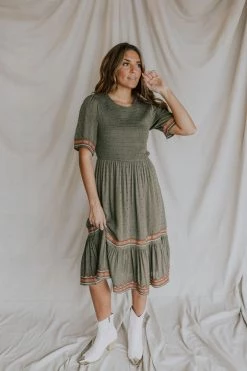Henly Roma Embroidered Midi In Olive