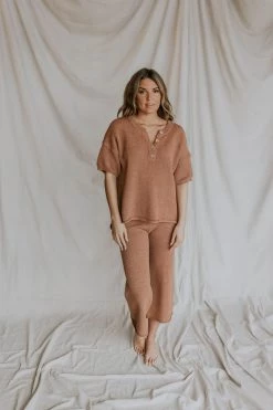 Henly Tulum Knit Top In Brick SETS