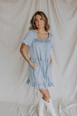 Henly Lara Chambray Tencel Dress Dresses