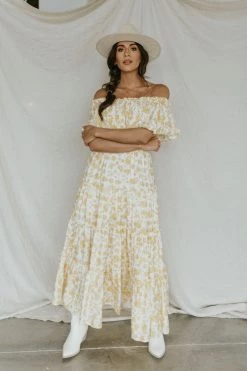 Henly Paradiso Floral Maxi In Yellow