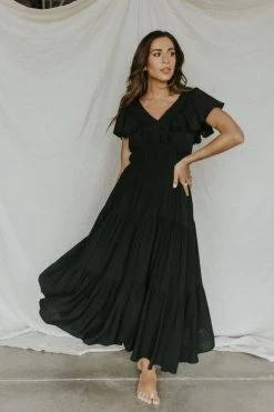 Henly Nya Crepe Maxi In Black