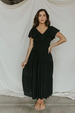 Henly Nya Crepe Maxi In Black