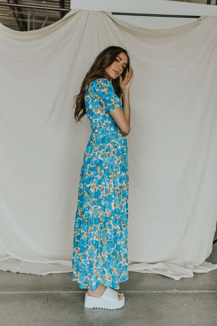 Henly Dresses Blue Bell Floral Maxi