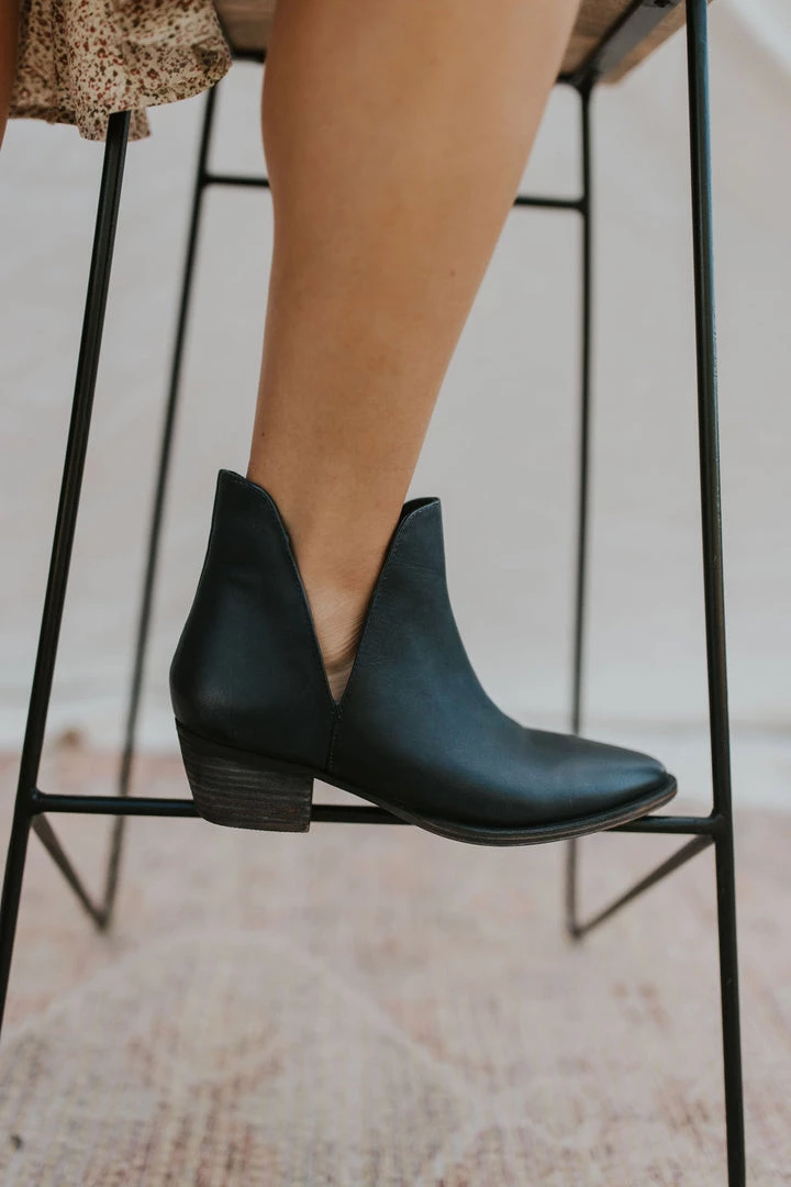 Henly Free People Charm Double V Ankle Boot In Black