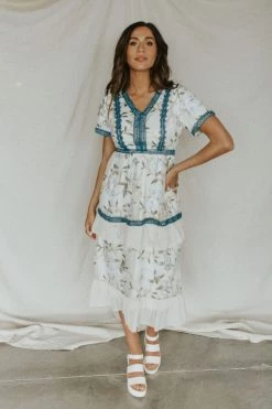 Henly Mae Lace Midi Dresses