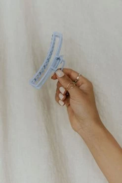 Henly *Metal Claw Clips - 3 Colors