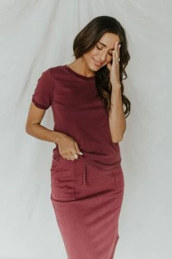 Henly Everyday Tee In Plum SETS