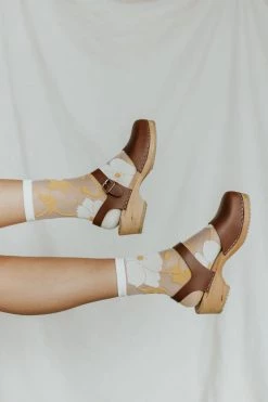 Henly Accessories Janis Socks In Yellow