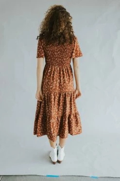 Henly Dresses Florence Smocked Midi In Rust