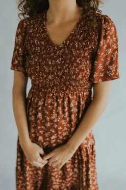 Henly Dresses Florence Smocked Midi In Rust