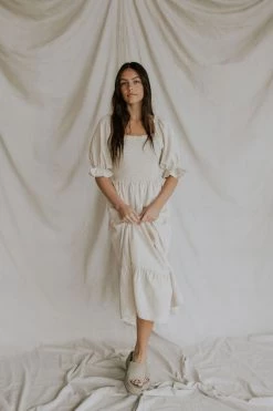 Henly Dresses Picnic In The Park Midi In Oatmeal