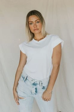 Henly Tops Danny Muscle Tee In White