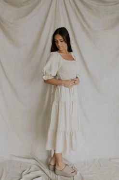 Henly Dresses Picnic In The Park Midi In Oatmeal