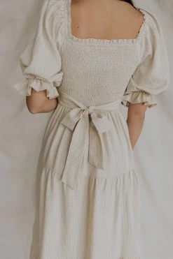 Henly Dresses Picnic In The Park Midi In Oatmeal