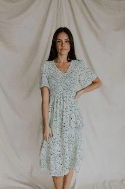 Henly Maisie Smocked Dress In Mint
