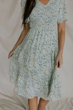 Henly Maisie Smocked Dress In Mint